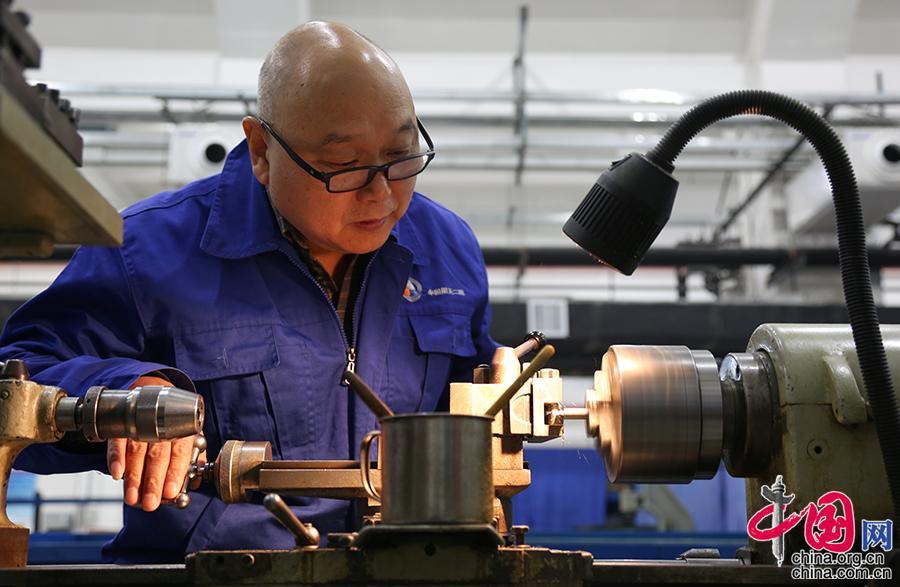 ‘太阳成集团tyc7111cc’“国家队”接盘态度冷淡速递易绝境求生仍存变数