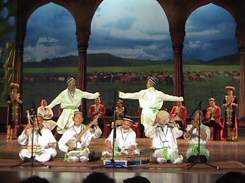 太阳成集团tyc7111cc_台湾薪资停滞20年 蔡英文“神总结”:都怪大陆