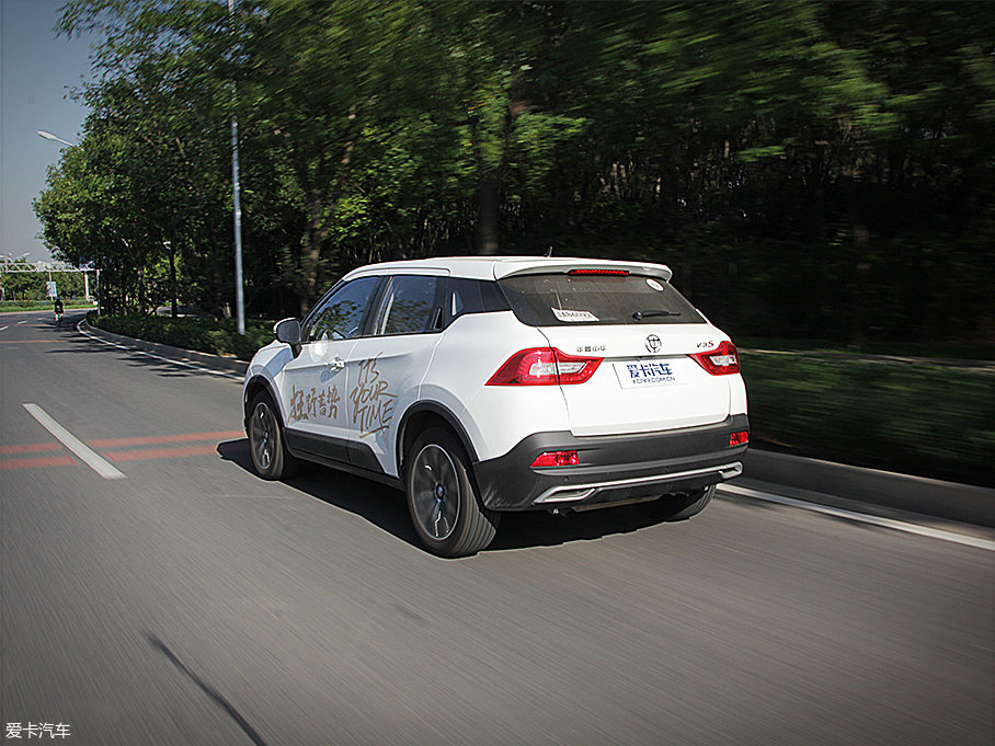 “太阳成集团tyc7111cc”快递奶粉包装破裂“保丢不保损”难题何解?