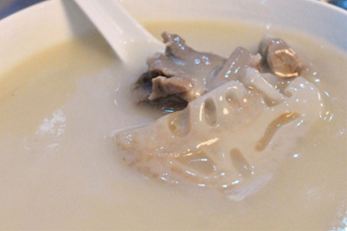 心脏手术创纪录104岁阿婆成功接受心脏支架手术-太阳成集团tyc7111cc(图1) 太阳成集团tyc7111cc